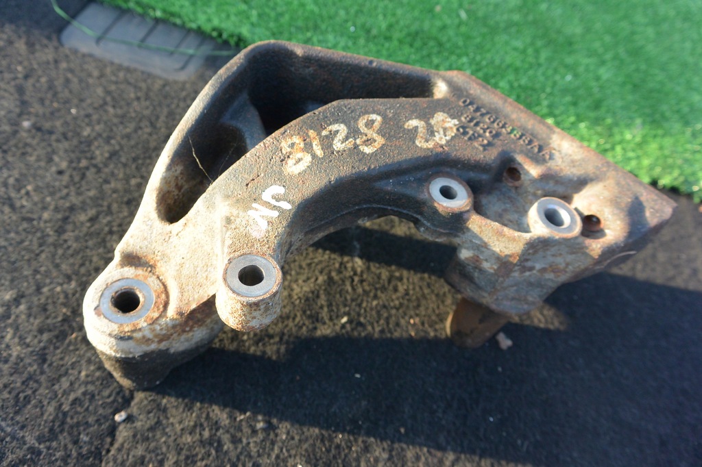 фото №3, Кронштейн двигуна 2.0 crd dodge journey freemont