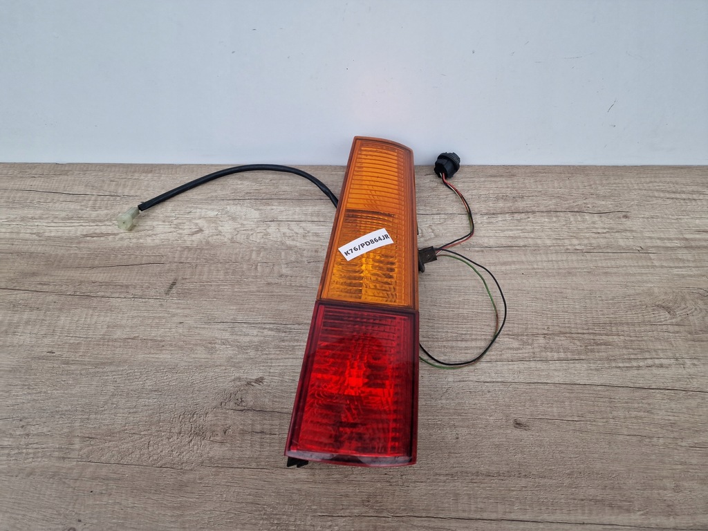 фото №1, Suzuki ignis lift права лампа задня + цоколь