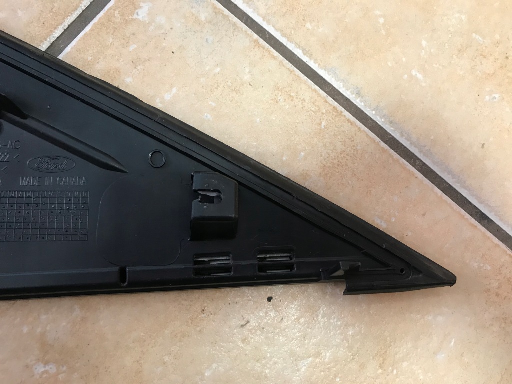Купить Ford оригинальный номер bm51-a16e053 focus mk3 заглушка крыла