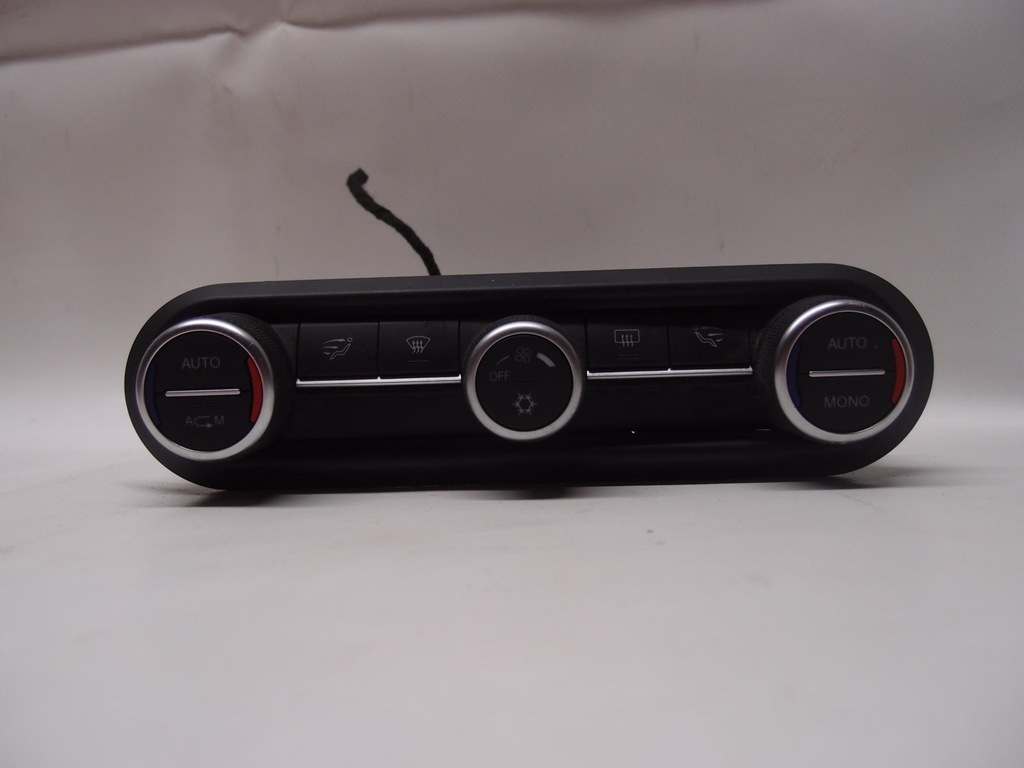 фото №1, Панель кондиционера alfa romeo giulia