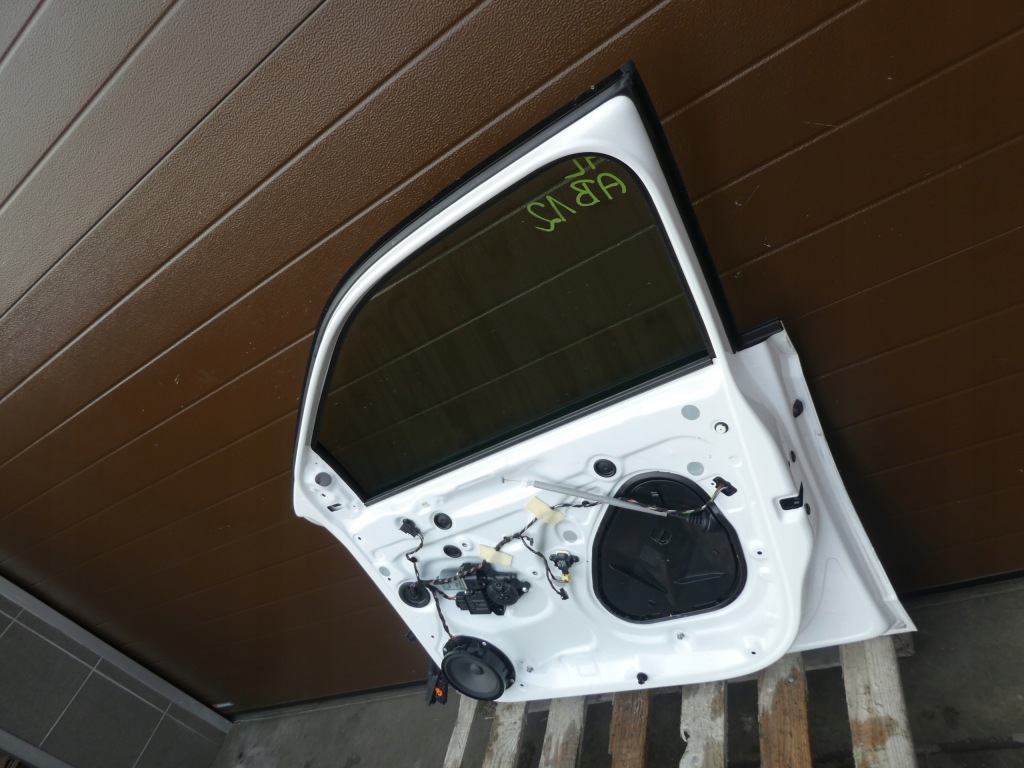 фото №12, Skoda fabia iii дверь правый перед белый полный