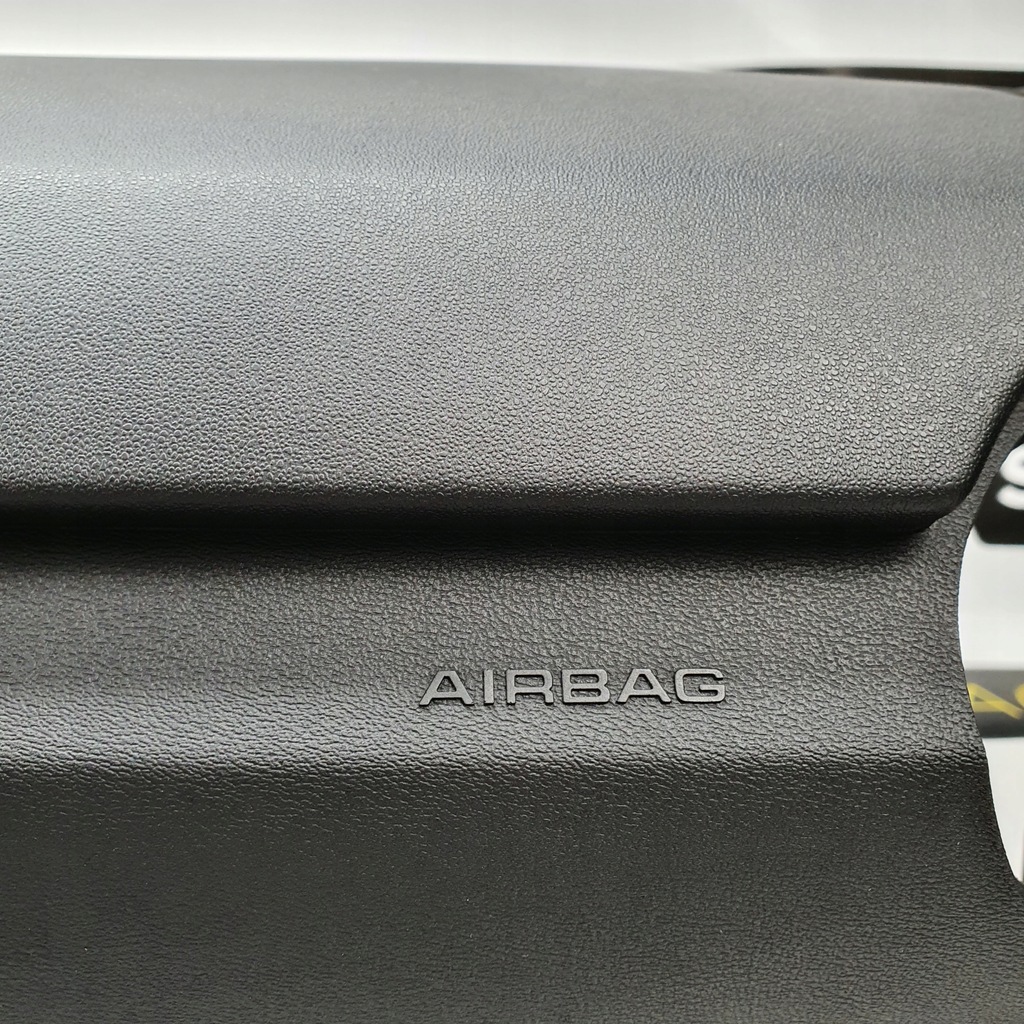 фото №5, Tt 8s приборная панель консоль подушки безопасности ремни подушка безопасности