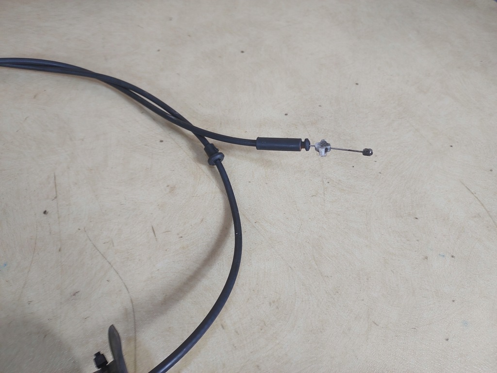 фото №3, Dacia sandero i трос ручка капот