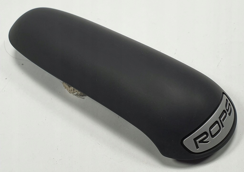 фото №1, Захист заглушка підголівник volvo c70 ii 30633107