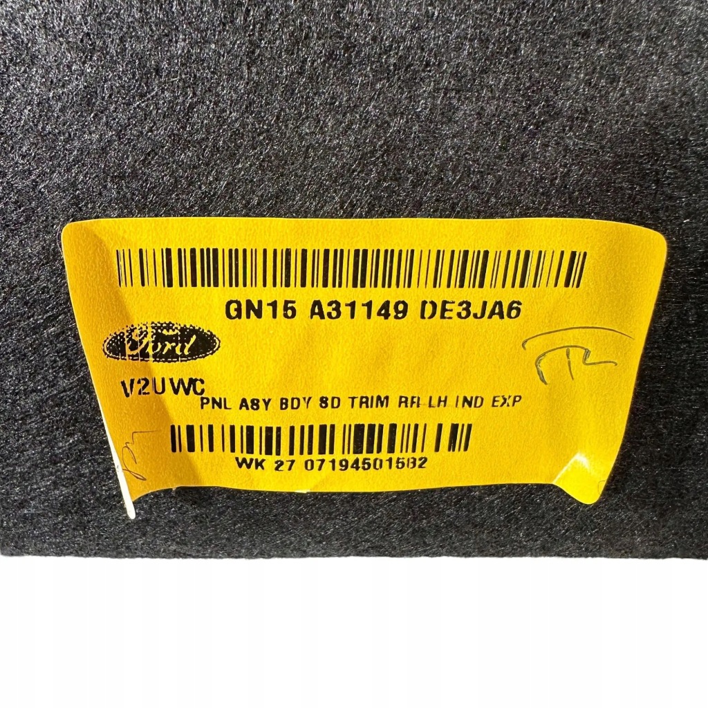 Левая обивка багажника ford ecosport gn15a31149de3ja6 2.0l бензиновый 2020 с Разборки