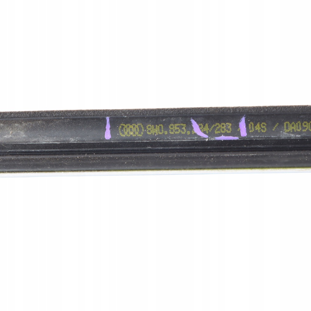 фото №11, Audi a4 b9 audi a4 b9 молдинг уплотнитель левый перед хром 8w0853283e