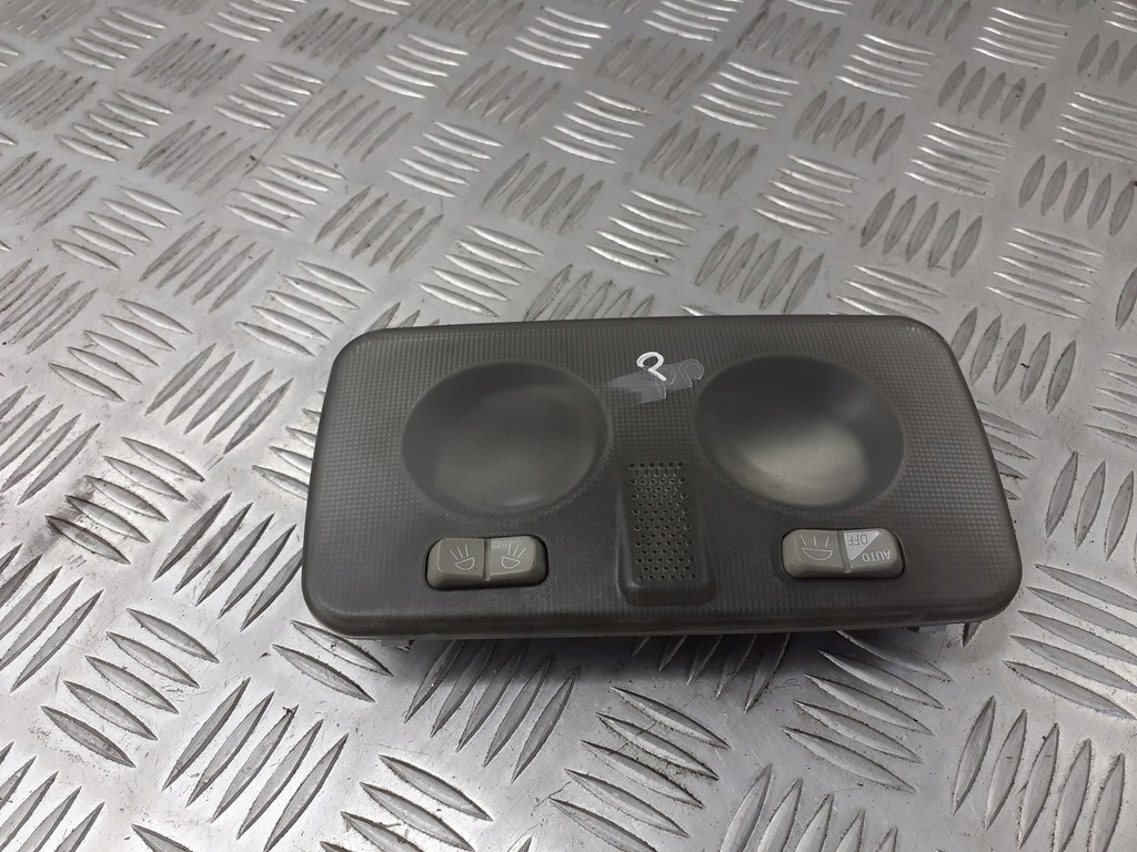 фото №1, Освещение кабины перед alfa romeo 147 1520400000