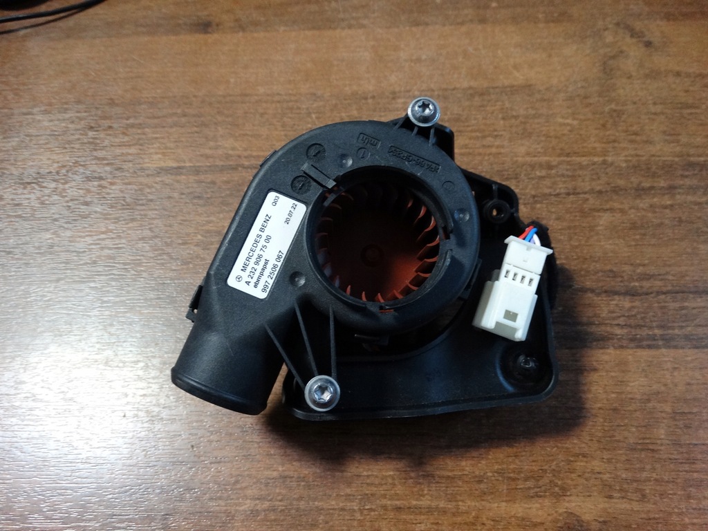 фото №1, Idealny вентилятор обдув mercedes sl w232 1