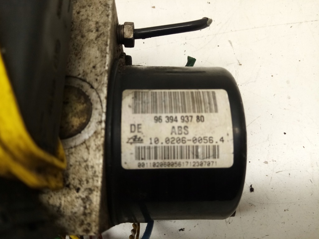 Насос abs citroen c3 1 9639493780 10.0206-0056.4 10.0960-1112.3 00008750d2 Доставка