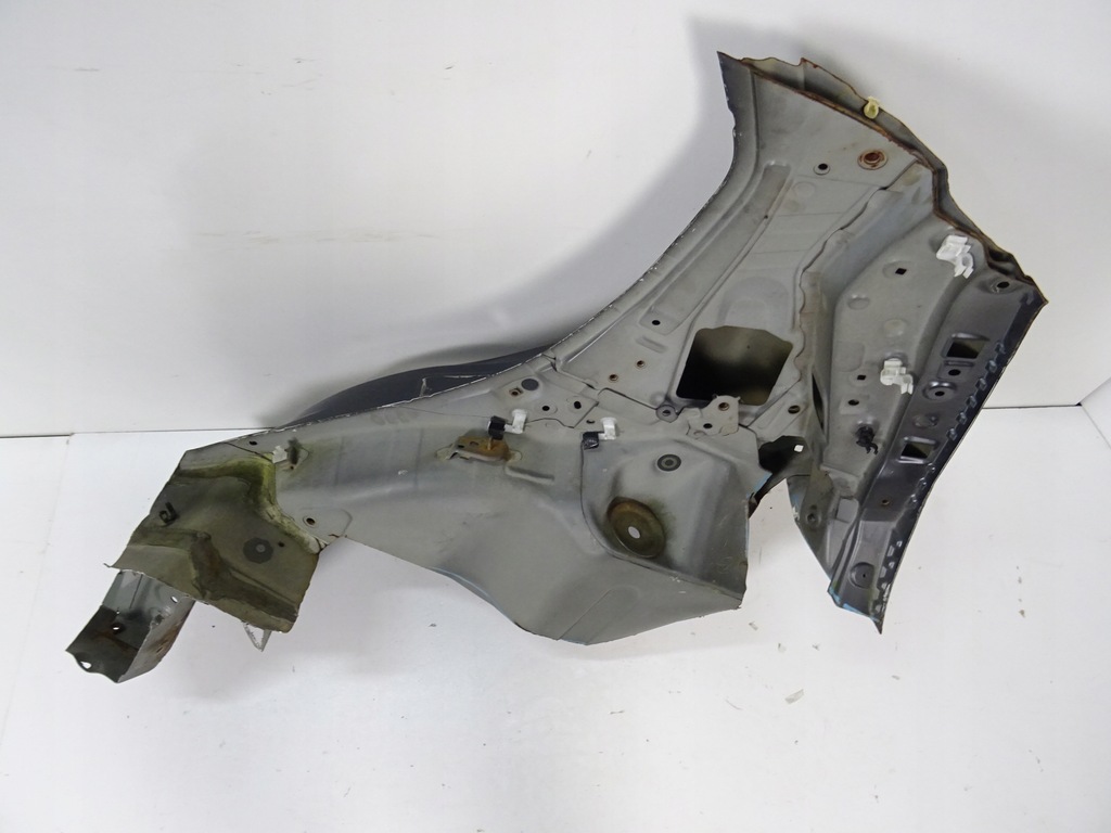 фото №11, Aygo ii 2 крыло правый задняя задний 1e0 5 дверь 5d