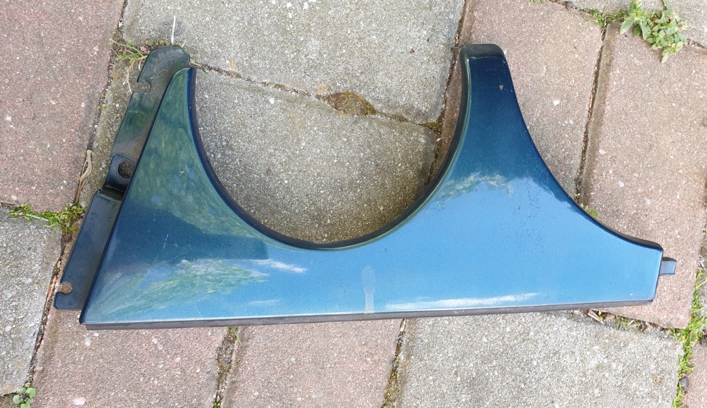 фото №1, Накладка на фару молдинг pod фара ліва перед mercedes e w210