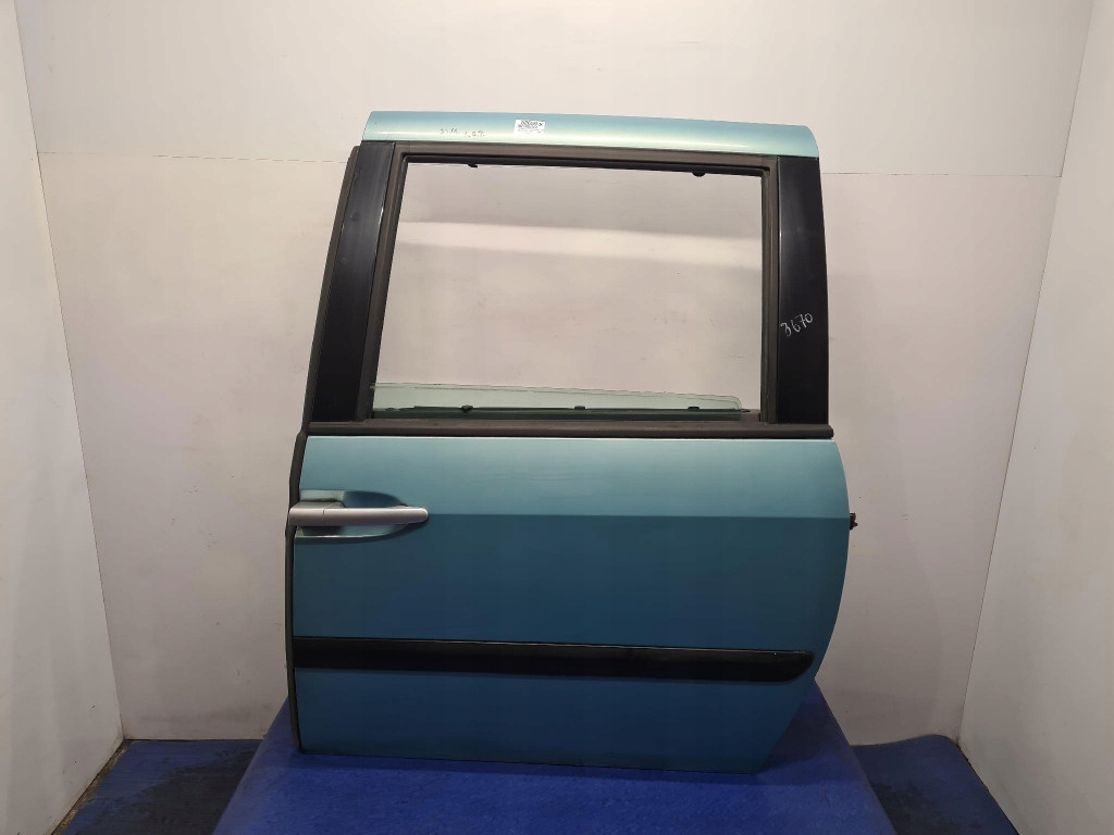 Купить Citroen c8 дверь боковой сдвижные левая knb