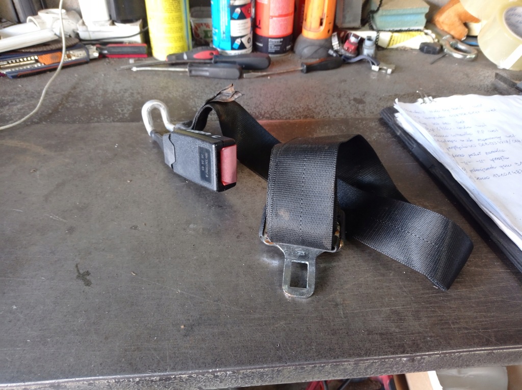 фото №1, Opel corsa c - клипса поперечина задняя pas