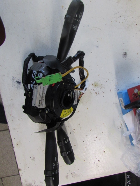 фото №1, Перемикач комбінований alfa romeo gt 05r