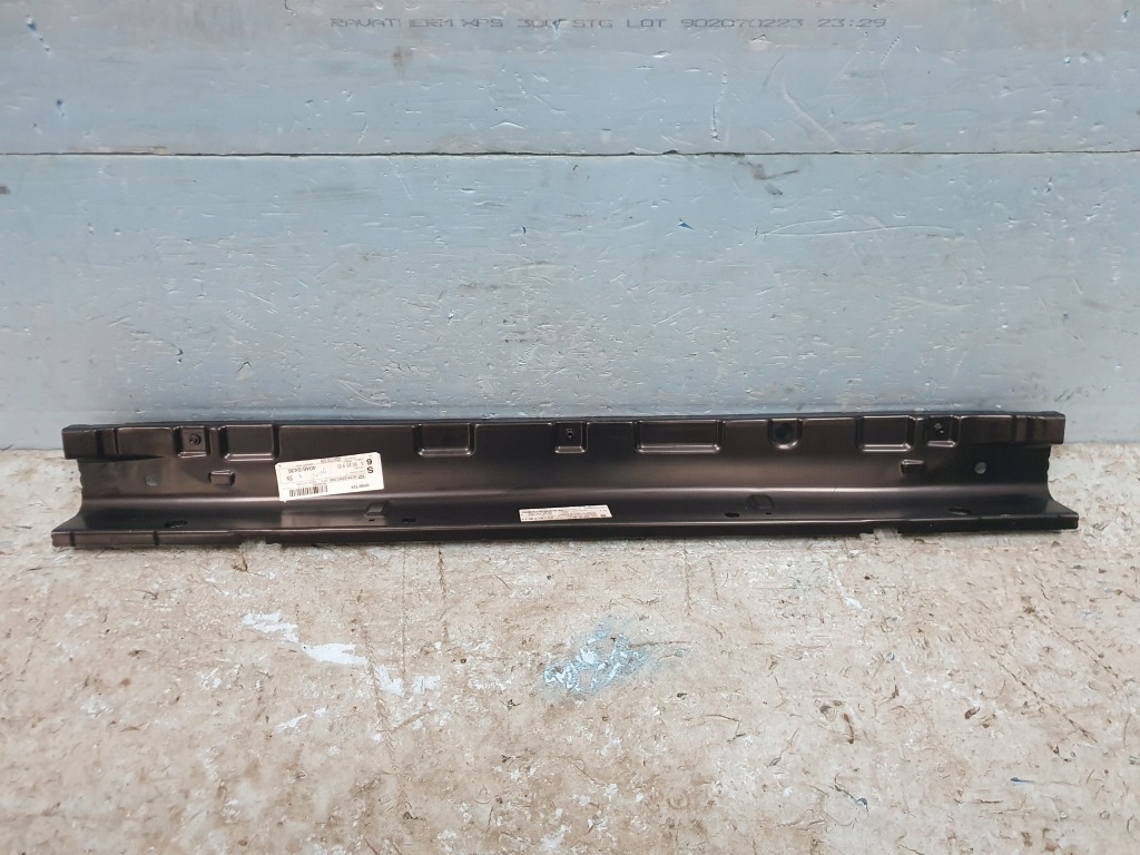 Ремінь задній балка mercedes sprinter w910 задній Оригінал