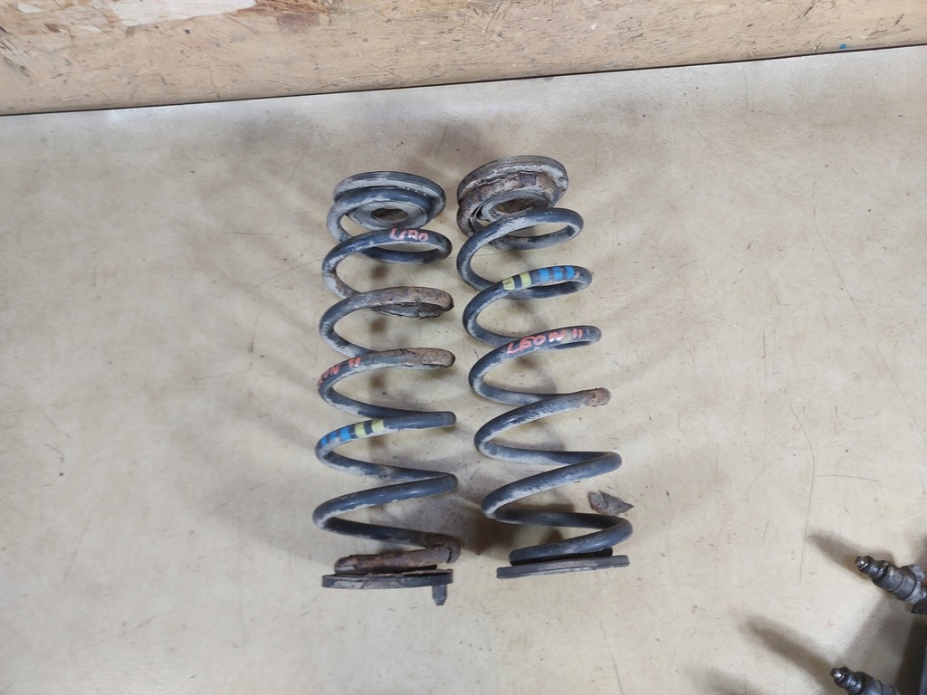 фото №2, Leon ii пружина підвіска задня