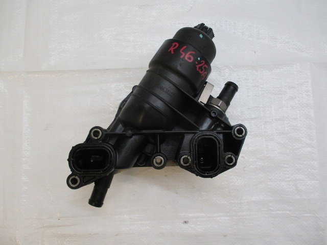 Renault megae iii основание фильтра масла радиатор масла 152085948r с Разборки