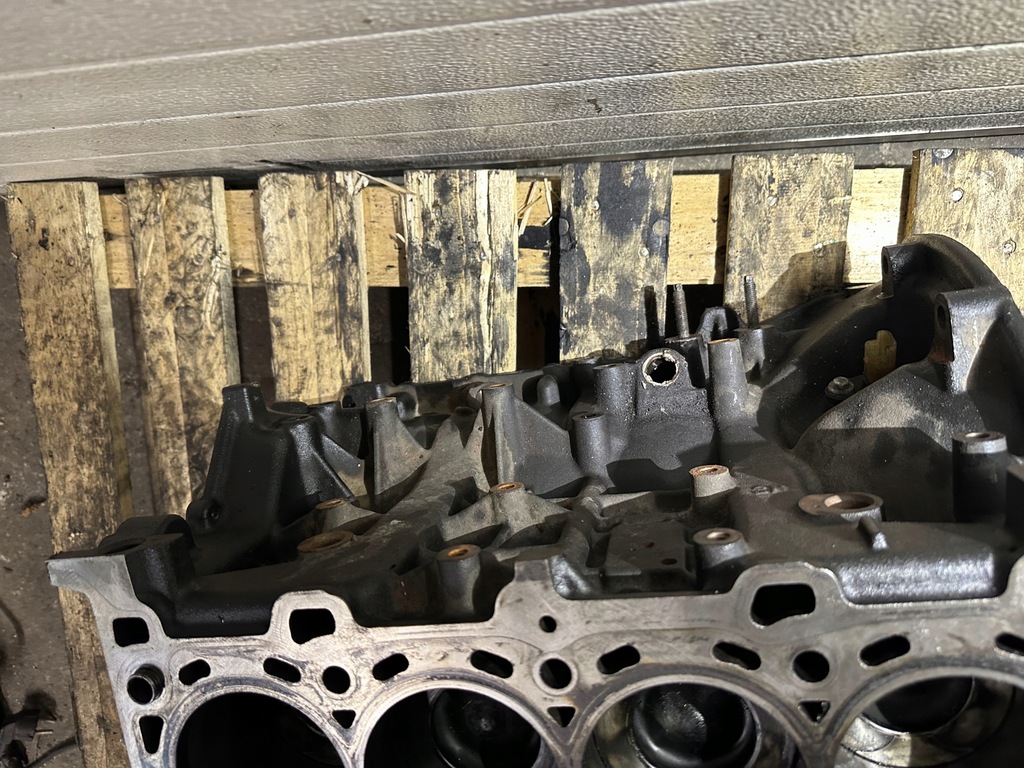 фото №11, Блок двигуна dół wał поршні trafic vivaro 2,0 dci m9r 859