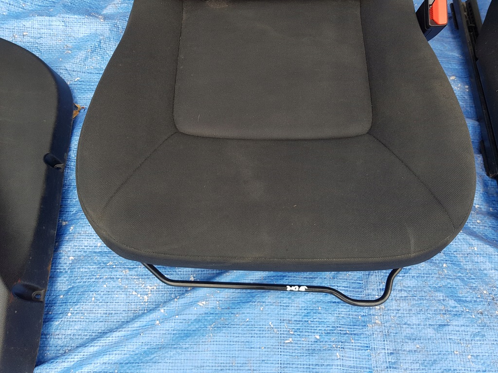 фото №7, Renault zoe ii сиденья обшивки комплект обивка салон