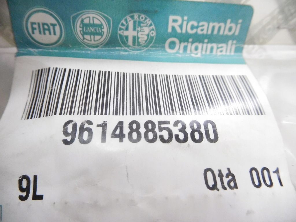 фото №6, Гайка крышки багажника fiat nuovo scudo оригинальный номер 9614885380