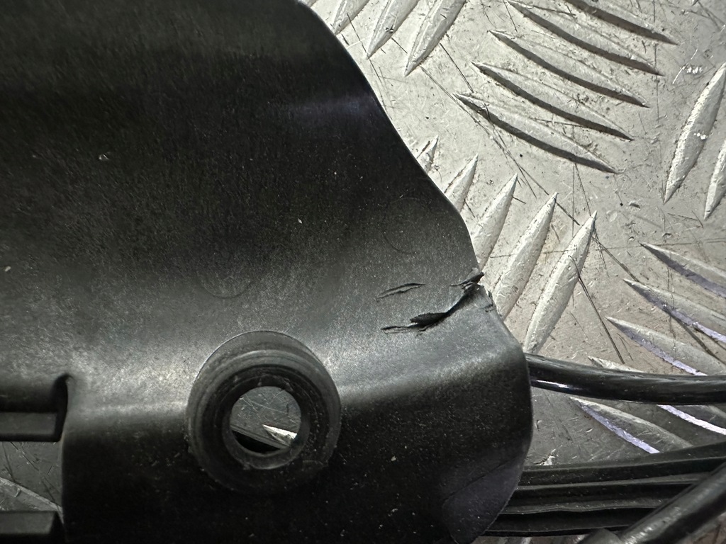 фото №5, Opel astra l трос ручка капот тяга europa