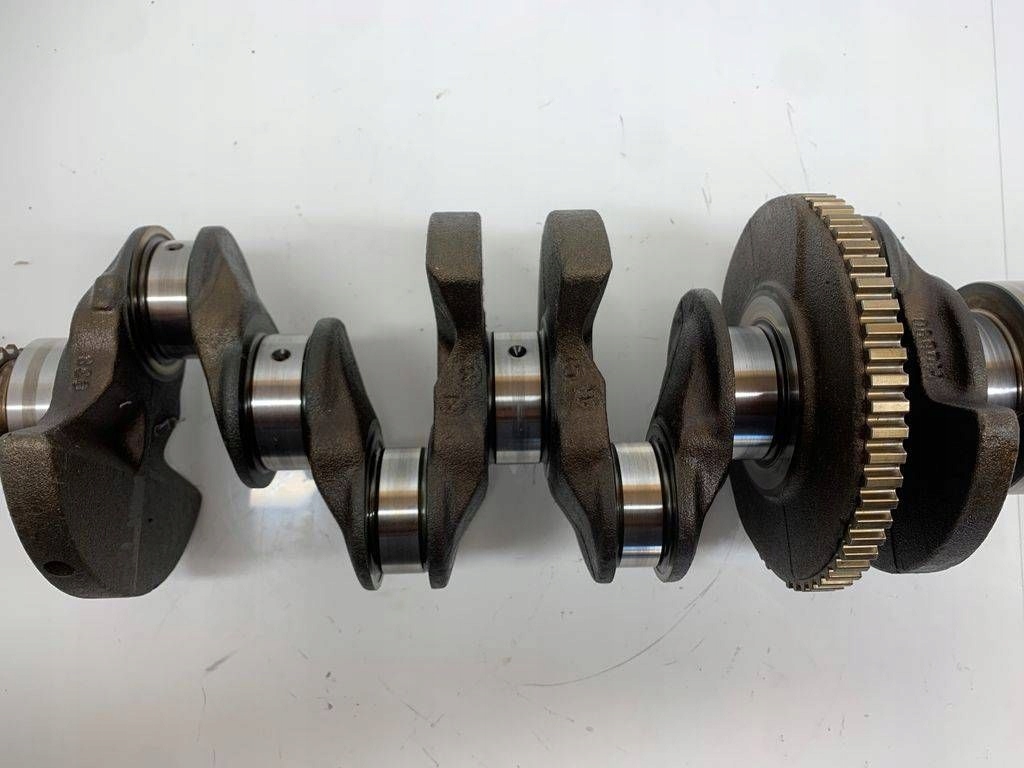 Wał колінчастий bmw m3 e92 aaes1222324251 Ціна