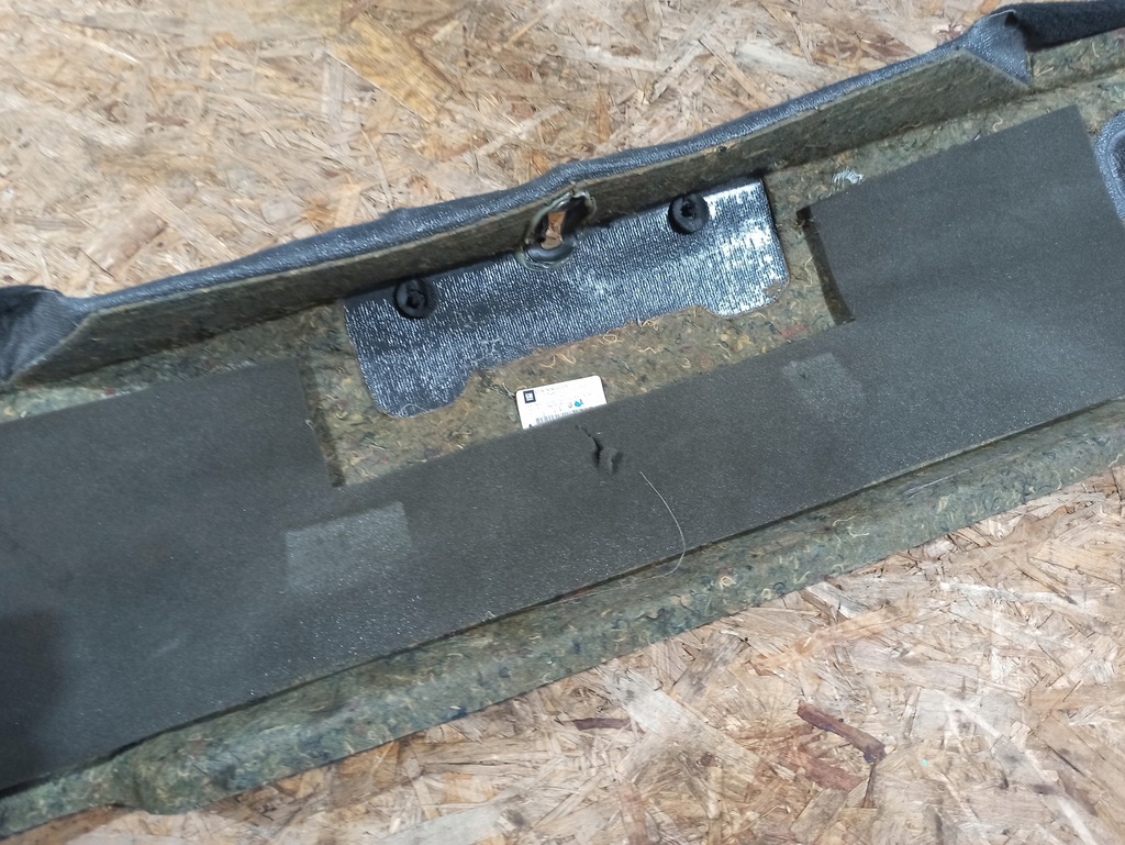 фото №7, Панель обивка обшивка багажника corvette c6