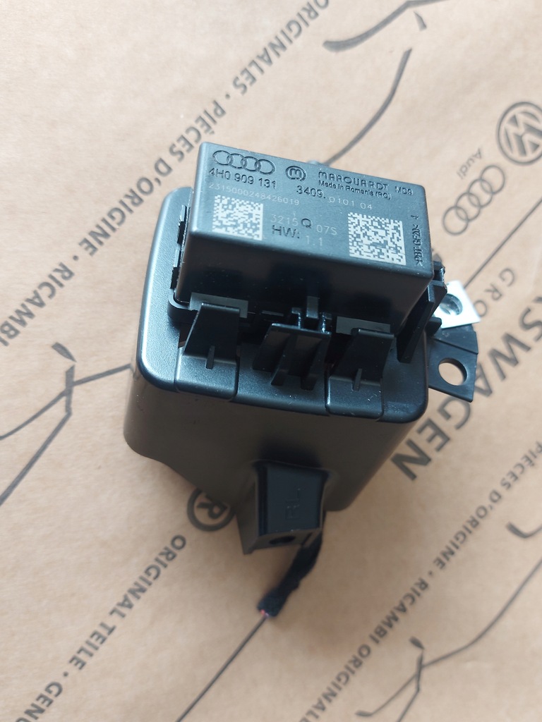 фото №1, Audi a6 c7 модуль kessy 4h0909131