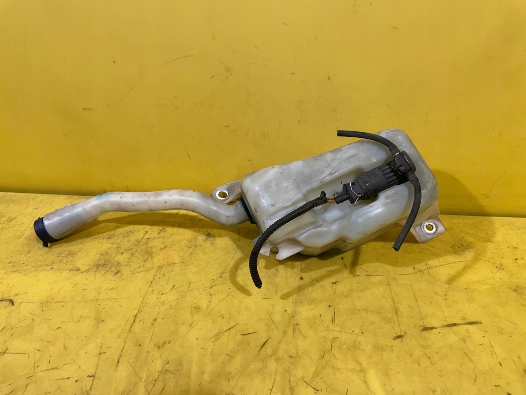 фото №1, Alfa romeo giulietta - бак омивача