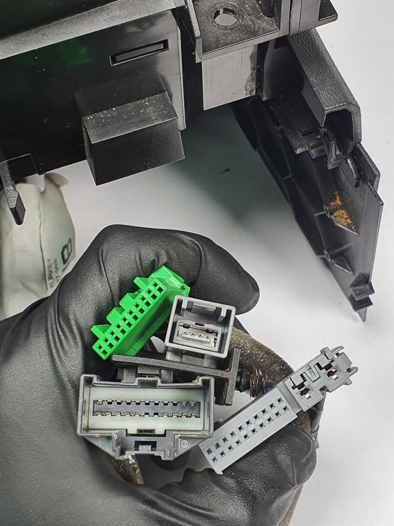 фото №9, Туннель средний подлокотник volvo v70 iii 1158258