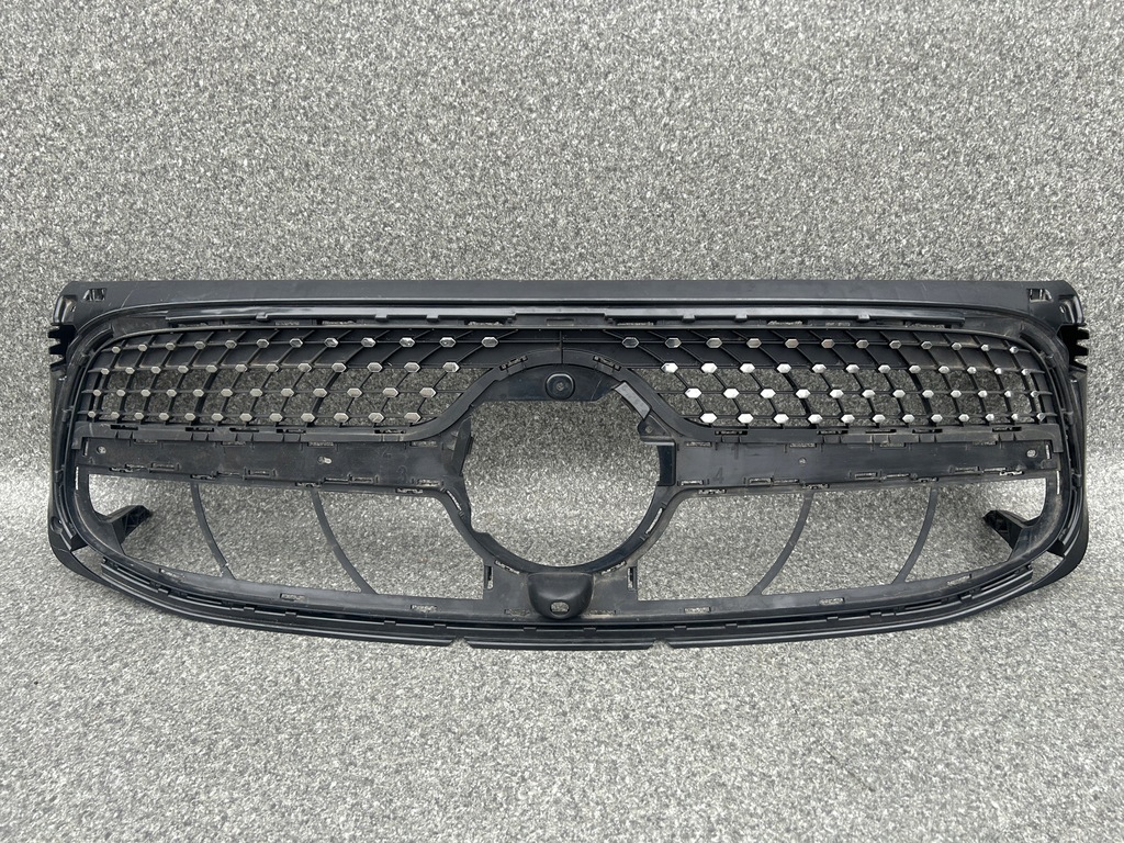 фото №1, Mercedes glb x247 amg 19r- решётка радиатора решётка радиатора бампера перед a2478885900