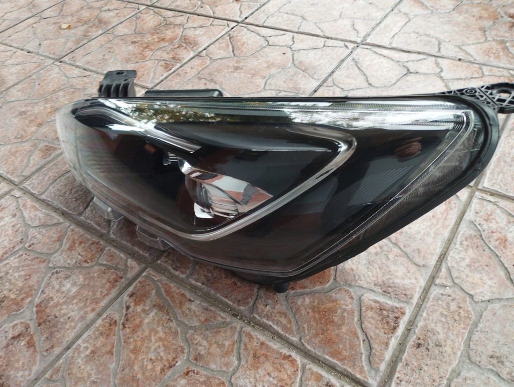 Фара правый  левая full led ford focus mk4 Киев