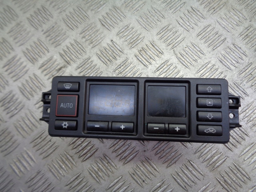 фото №1, Панель управление обдув audi a3 8l 8l0820043m