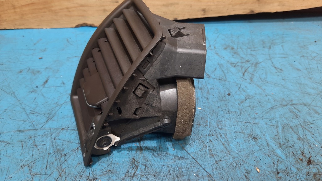 фото №4, Решётка обдув левая 3409398 volvo xc90 02-14r