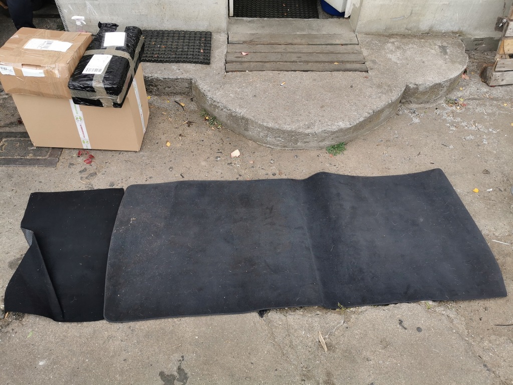 фото №1, Audi a4 b8 обшивка килимок багажника kombi 10 r