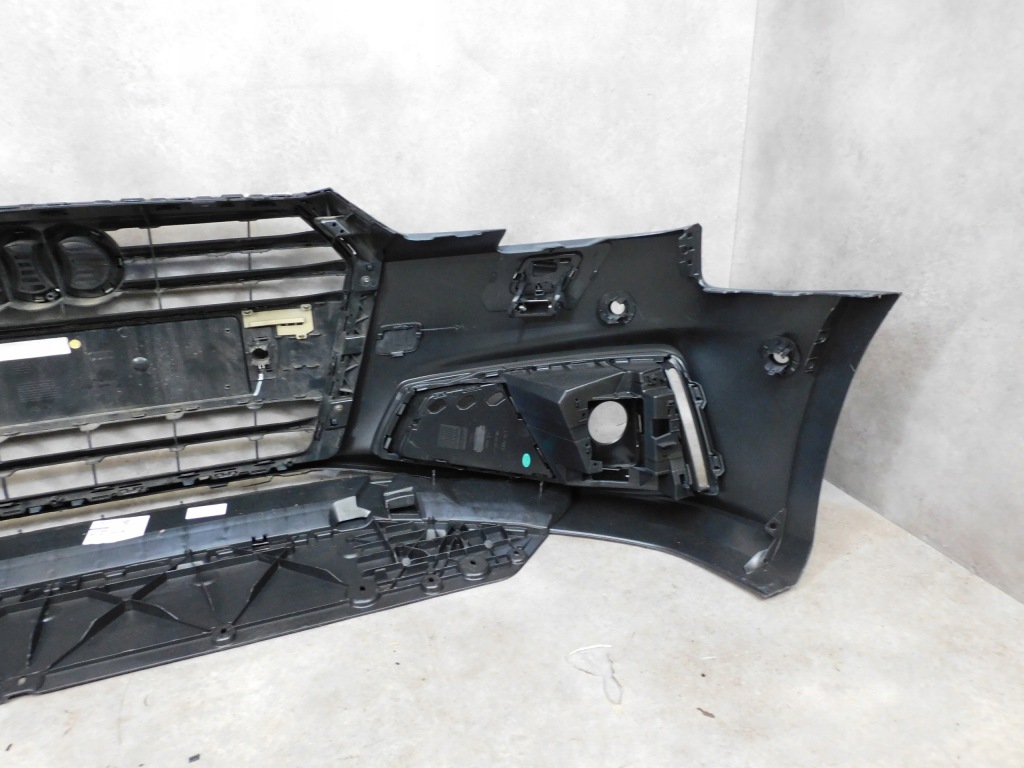 Audi a4 b9 8w s-line competition бампер перед передний решётка радиатора s4 черный Доставка