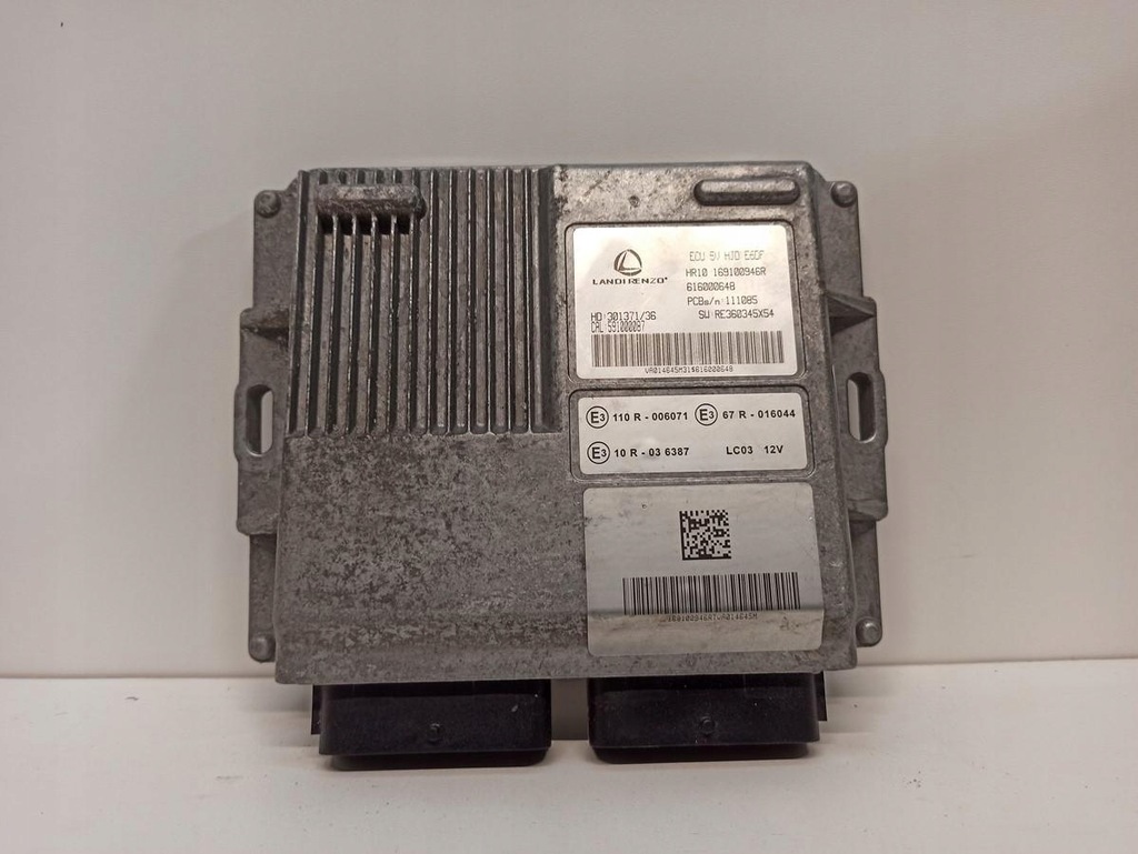 фото №1, Dacia duster бортовой компьютер двигателя 169100946r