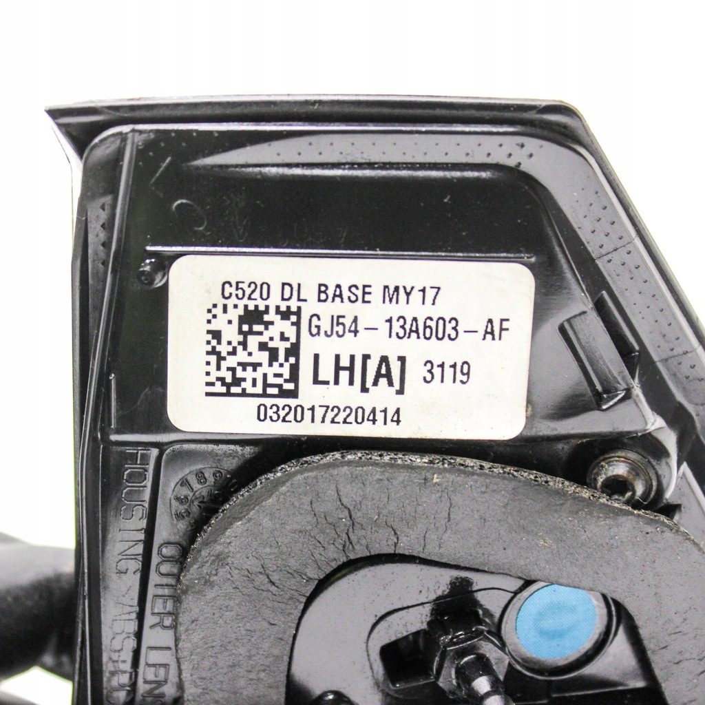 фото №6, Ford escape iii 2017 левая сторона лампы задний крышки багажника