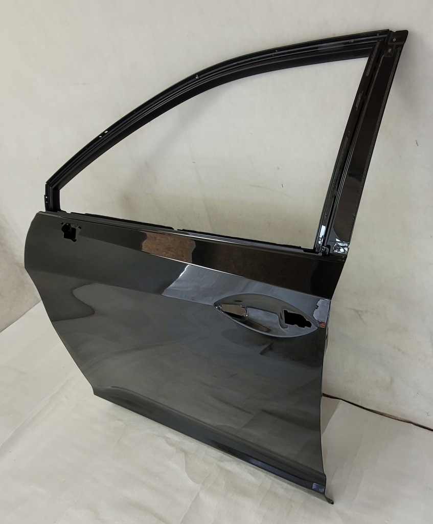 Двері передні перед ліва lexus rx iv 2015- Доставка