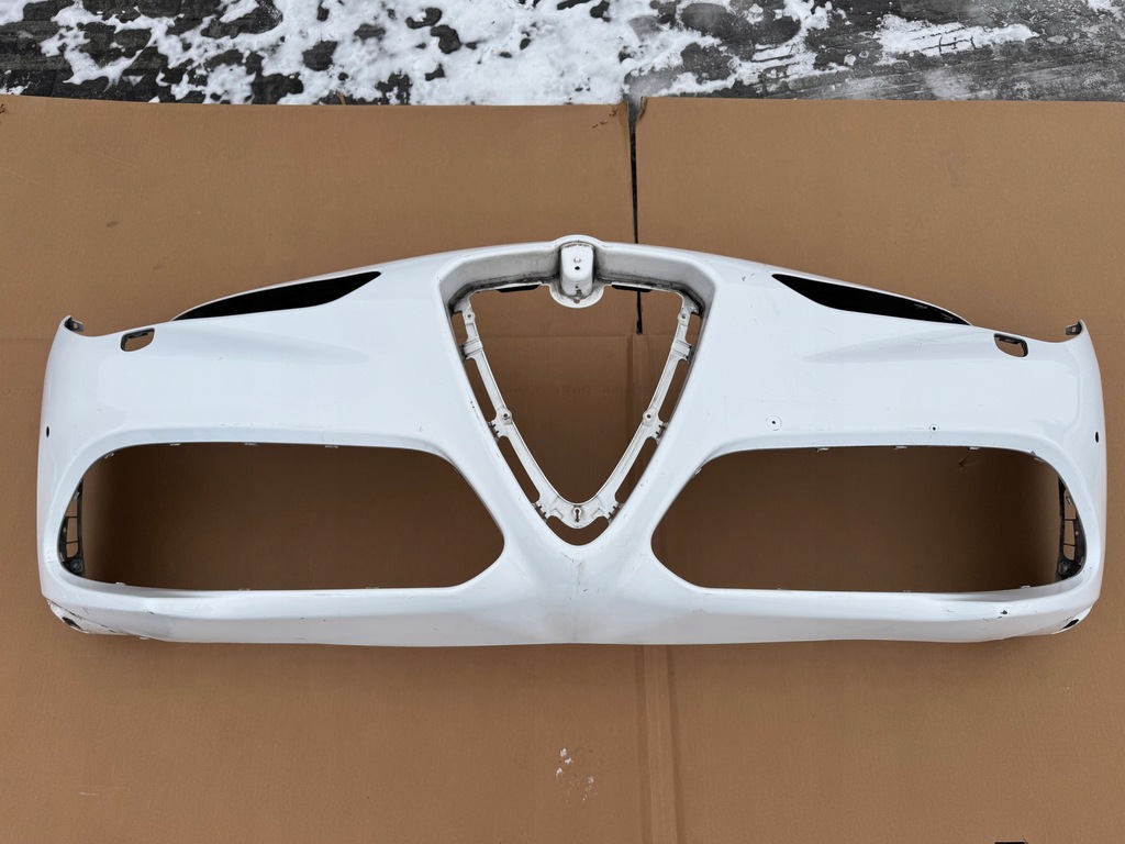 фото №1, Бампер перед alfa romeo stelvio омивачі pdc оригінал