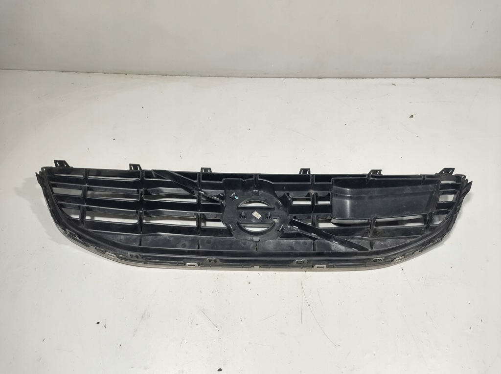 Volvo v40 1.6 d2 14- решётка радиатора решётка радиатора бампера 31353126 Доставка
