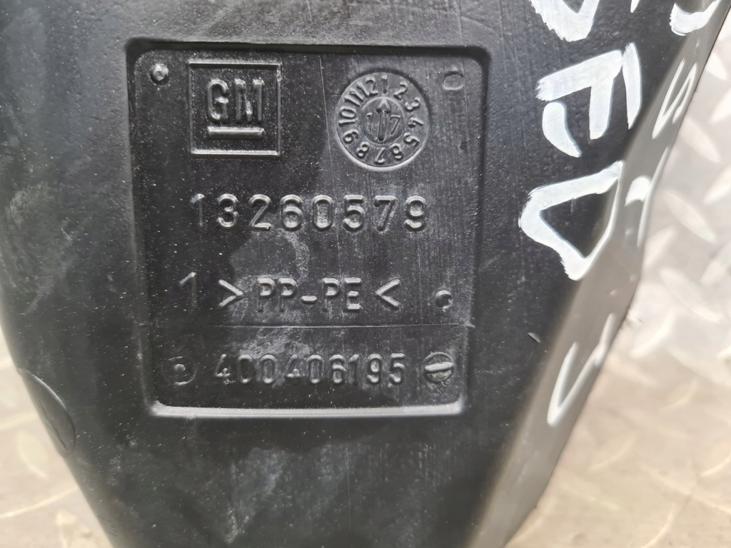 Бачок бак омывателя  opel astra iv j седан комплектный в Украине