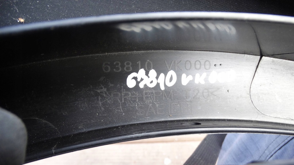 фото №12, Молдинг крыла правый перед 63810-vk000 nissan navara d22 nowa