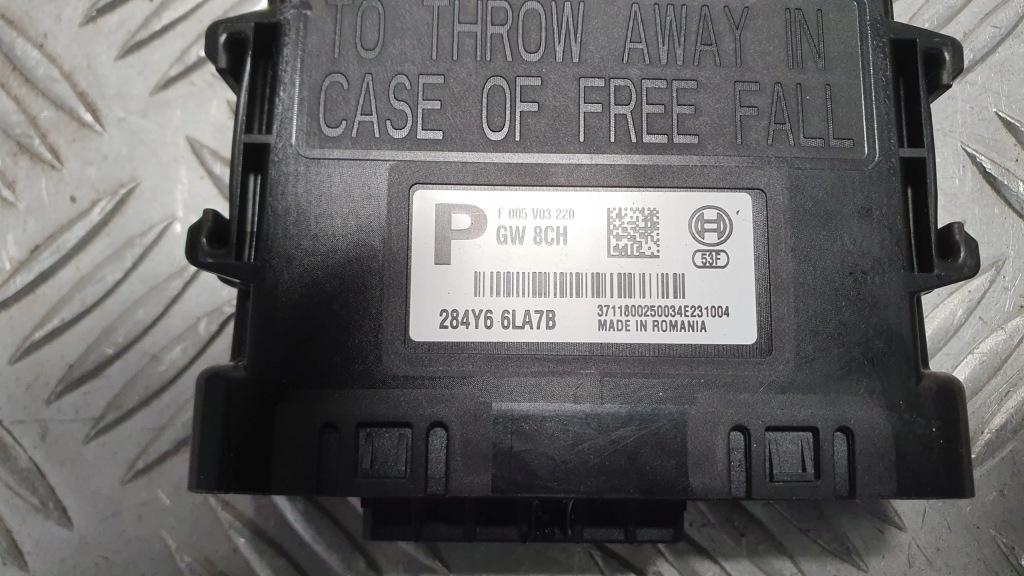 Модуль блок управления dacia jogger 22- Цена