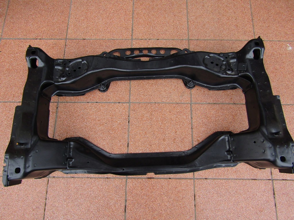 фото №1, Балка подрамник перед рама вспомогательная / кронштейн w210