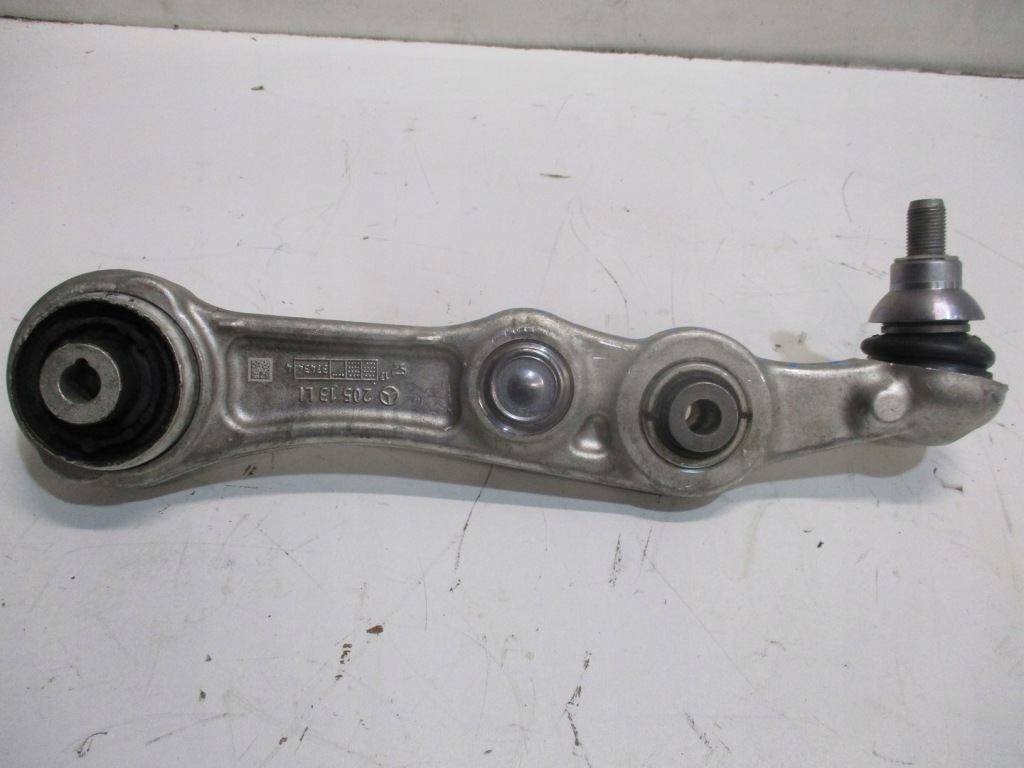 Важіль важелі mercedes e klasa 213 4x4 перед в Україні