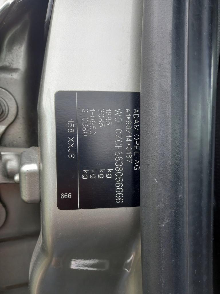 Капот передняя opel vectra c цвет 158 gtc 2003r 1.8 бензин Цена