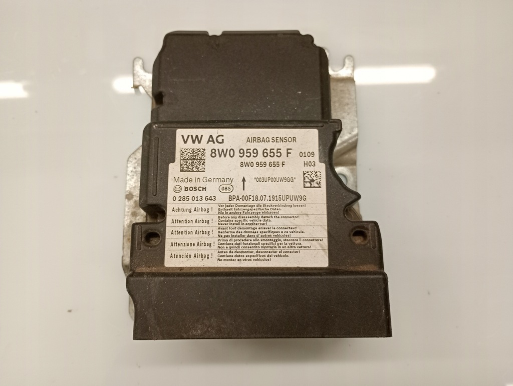 фото №1, Блок управления модуль датчик подушка безопасности 8w0959655f