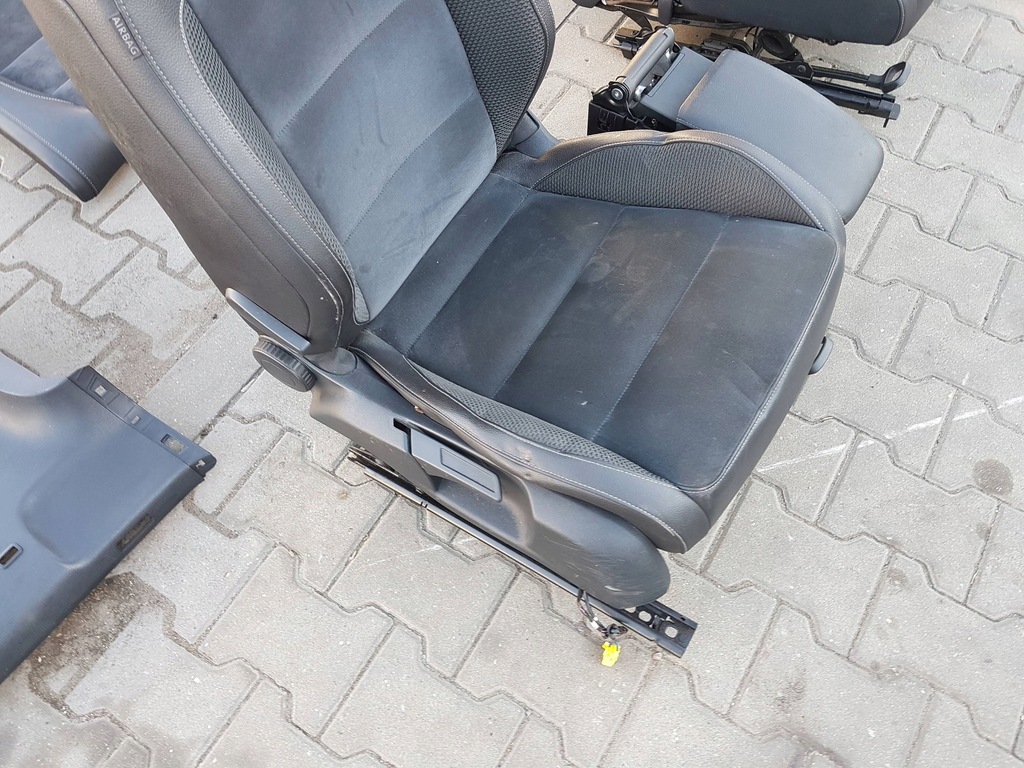 фото №6, Vw golf 6 vi 09-13r cabrio сидіння шкіряний заднє сидіння