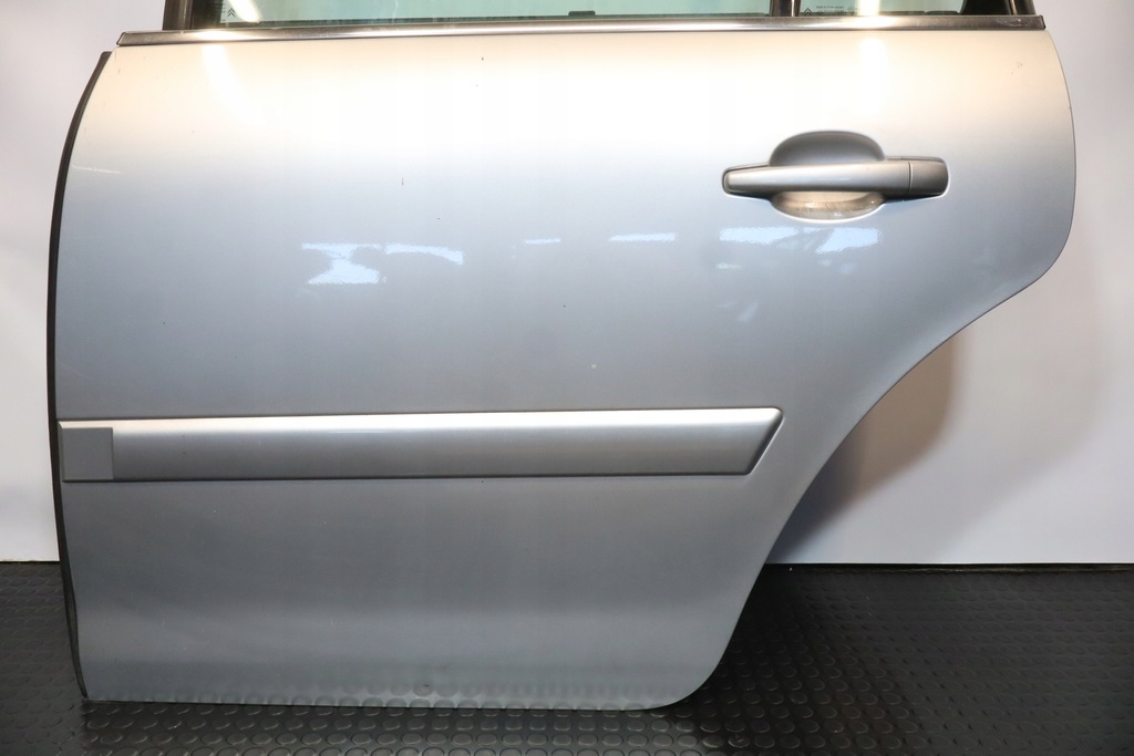 фото №7, Двері лівий задня c4 grand picasso ezrc minivan